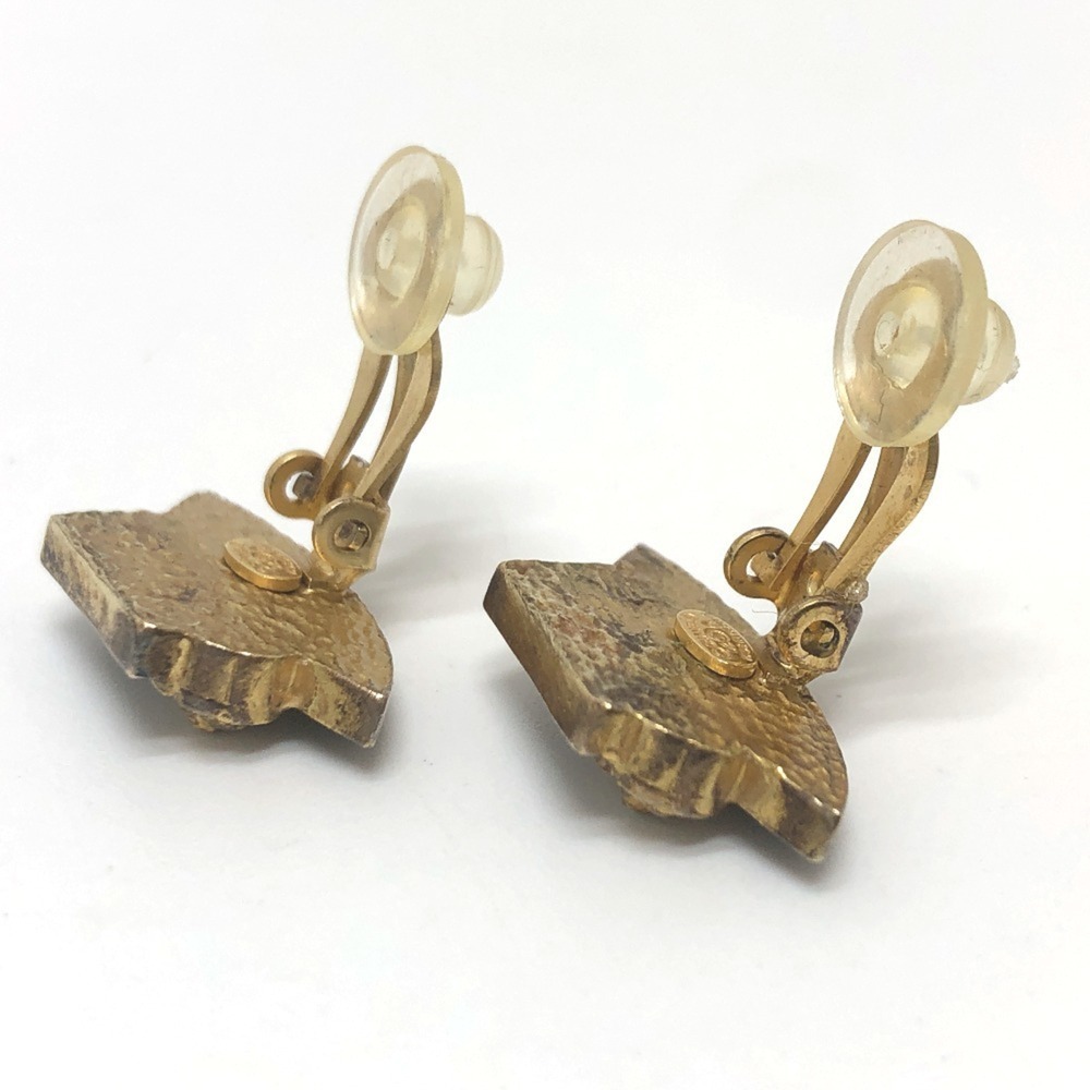 CHANEL Authentic Black Earrings - Picture 3 of 7